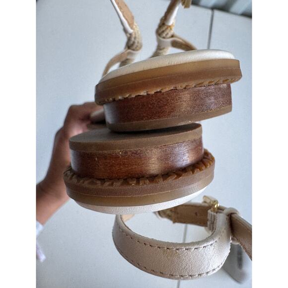 Michael Kors Rope White Sandals with Gold Hardware 8 - Picture 4 of 9